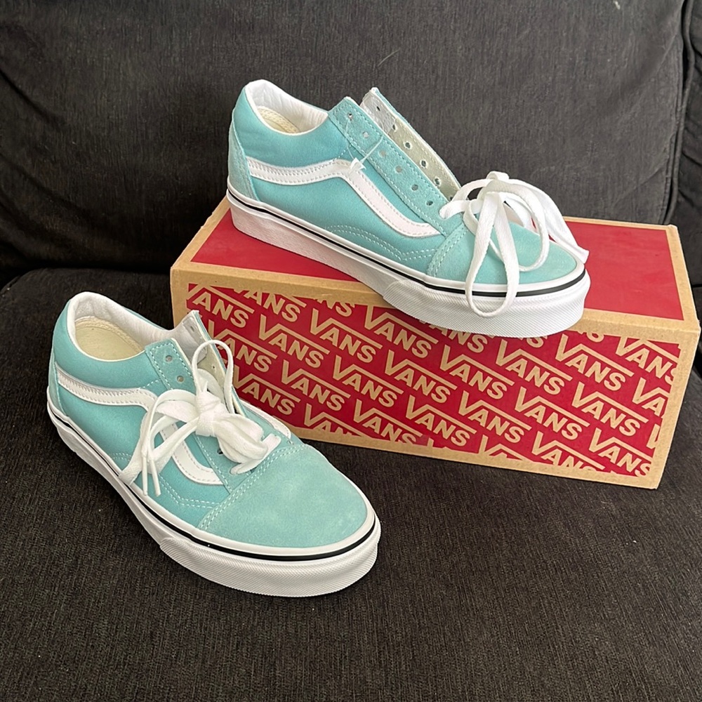 Vans Size 7 Women’s